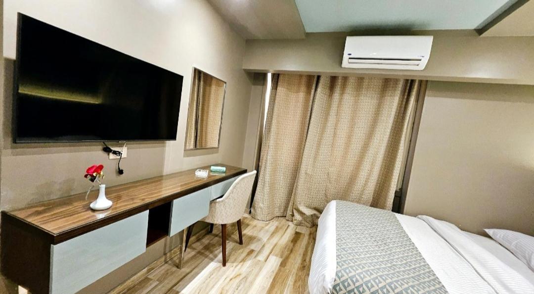 Grand Bayan & At Nile Plaza Hotel Kairo